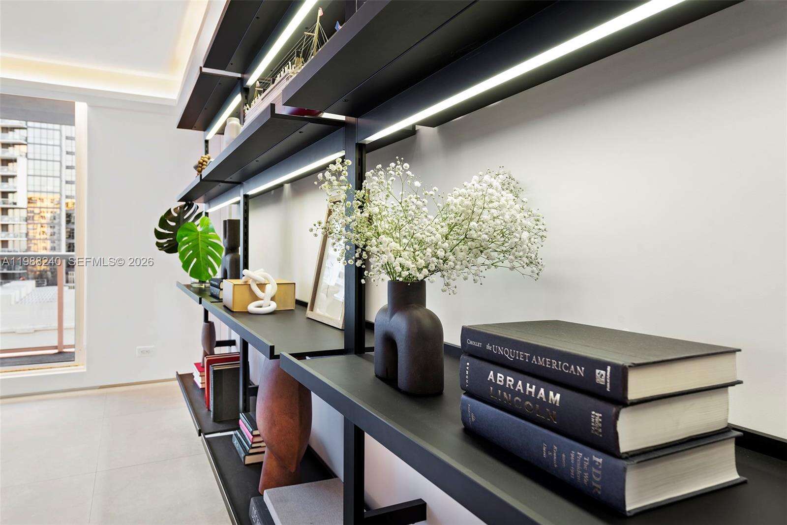 Roney Palace Unit #1004 | Picture 32