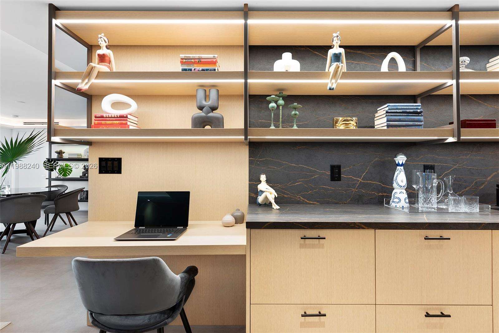 Roney Palace Unit #1004 | Picture 39