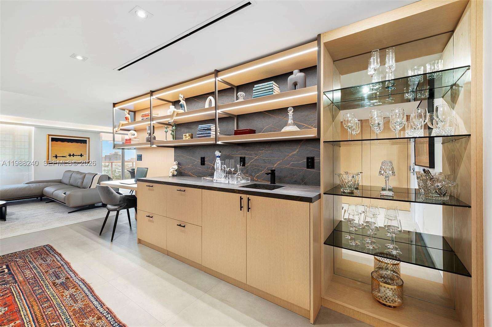 Roney Palace Unit #1004 | Picture 42