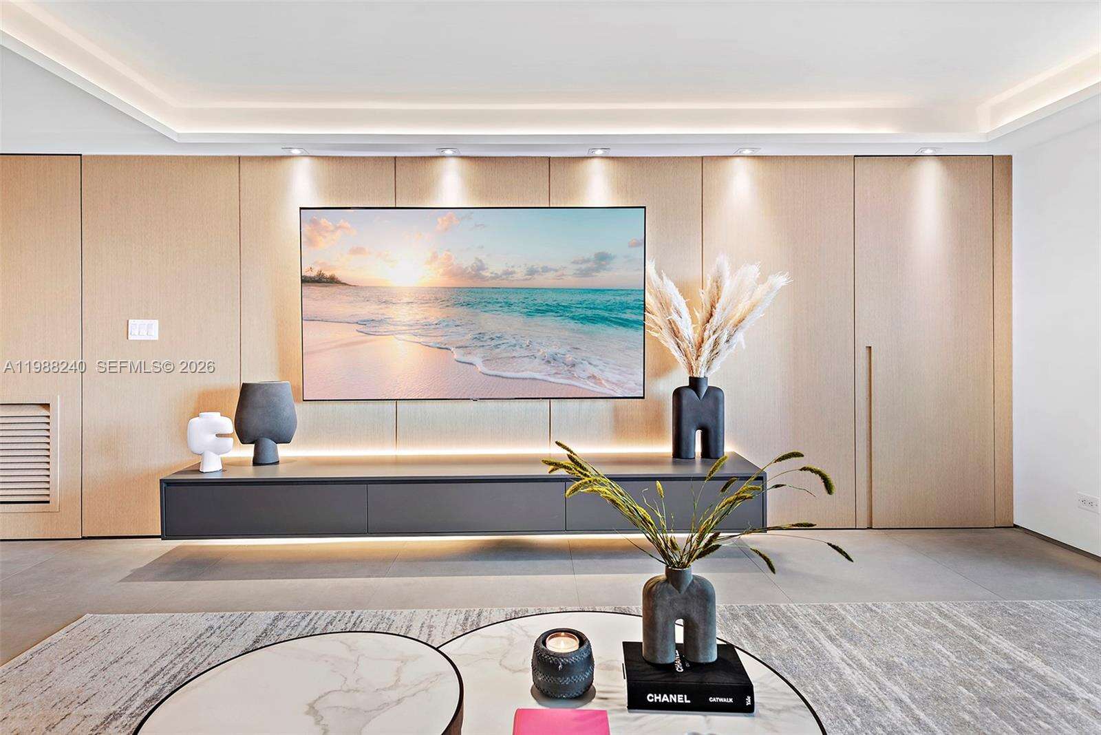 Roney Palace Unit #1004 | Picture 45