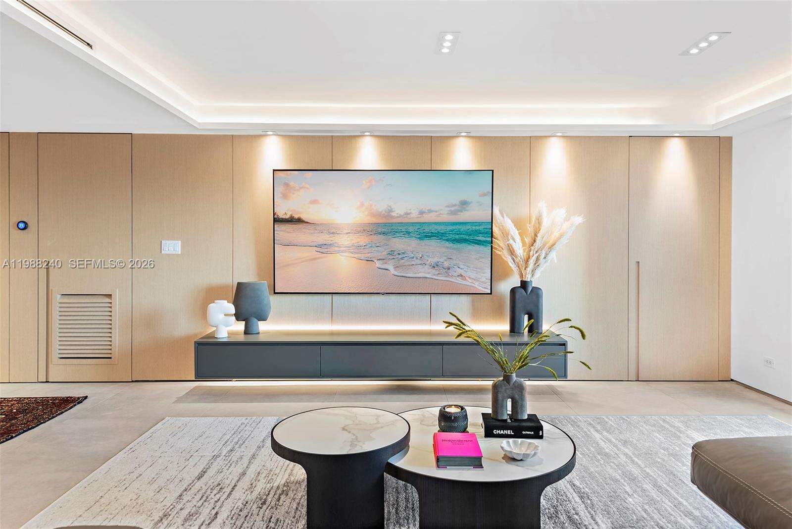 Roney Palace Unit #1004 | Picture 48