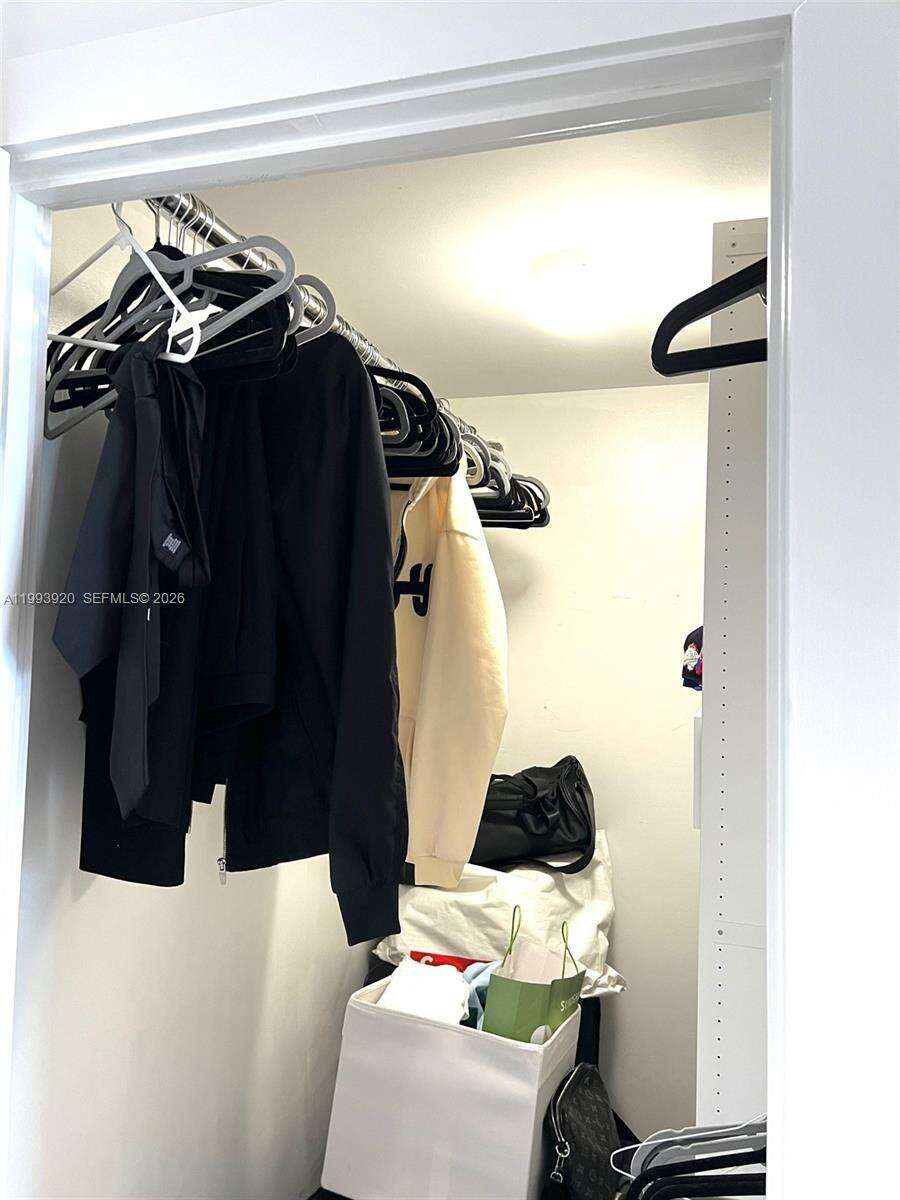 Roney Palace Unit #1229 | Picture 13