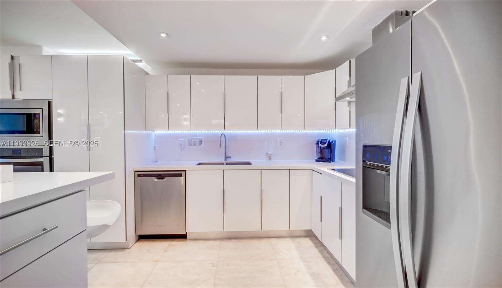 Roney Palace Unit #439 | Picture 13