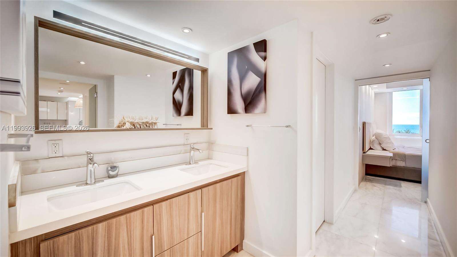 Roney Palace Unit #439 | Picture 5