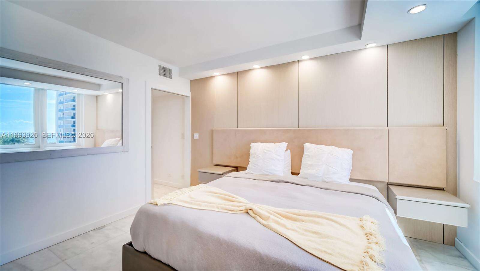 Roney Palace Unit #439 | Picture 7