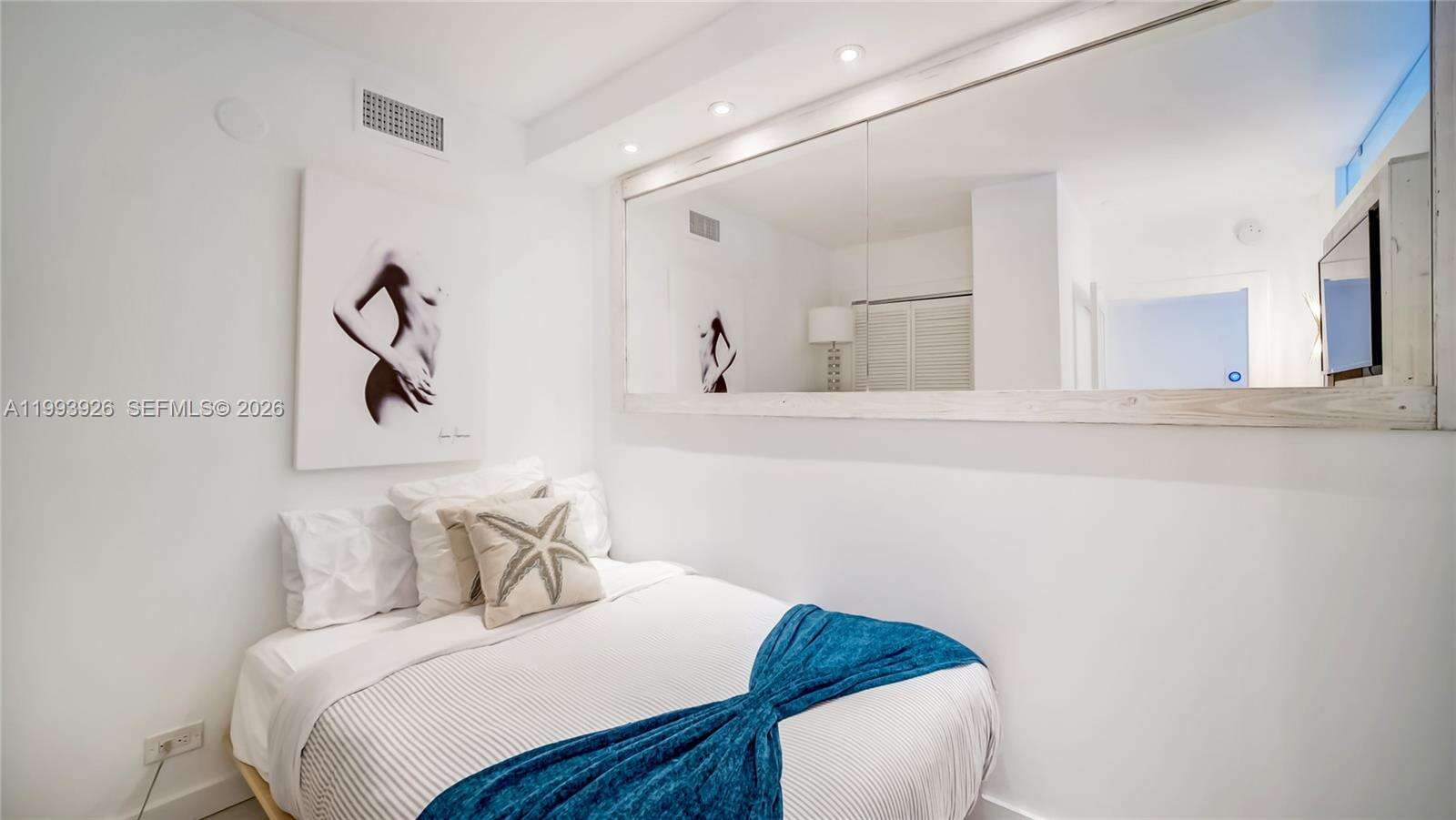 Roney Palace Unit #439 | Picture 9