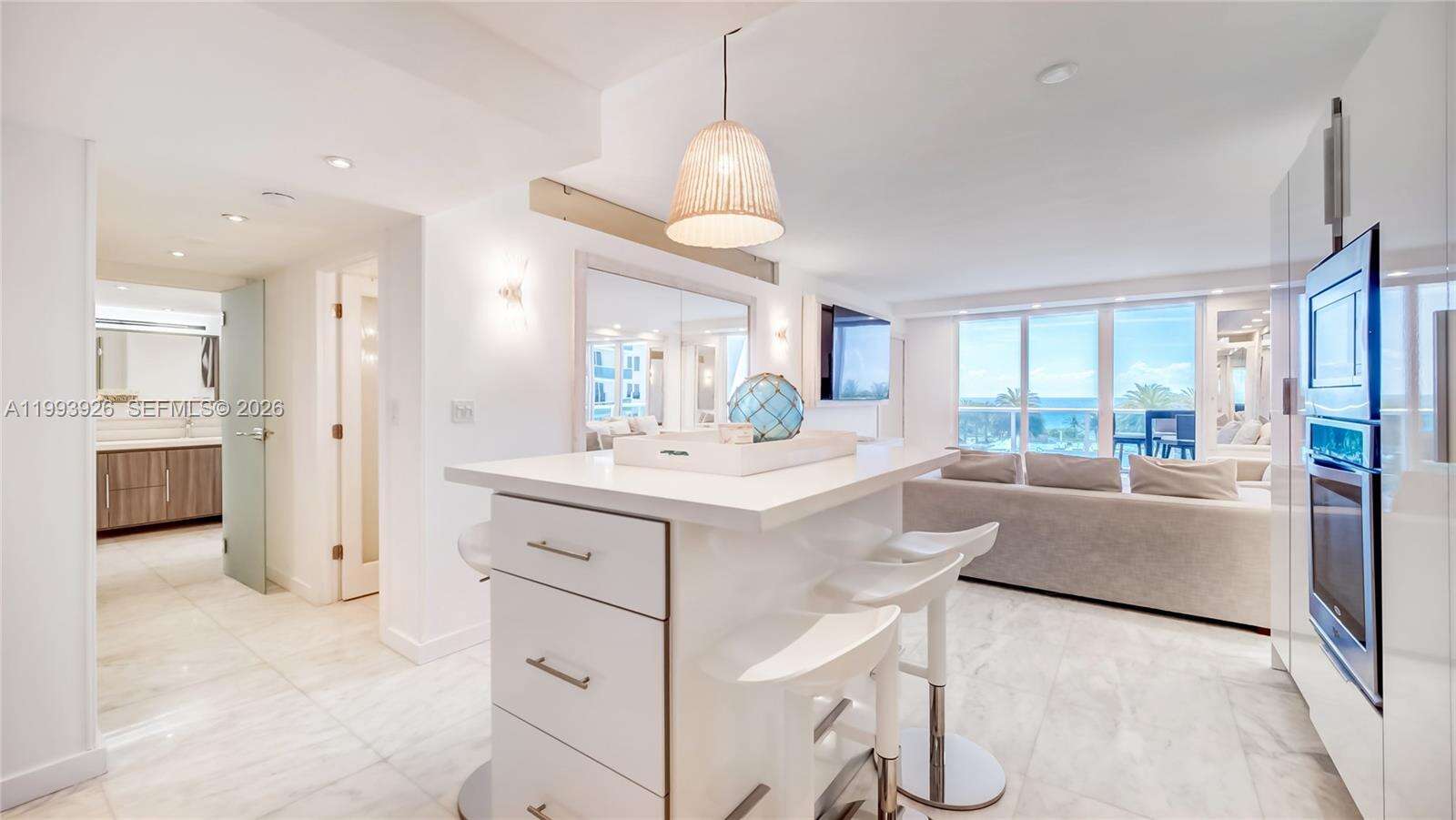 Roney Palace Unit #439 | Picture 10