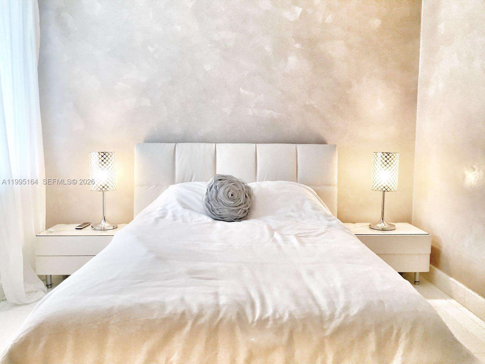 Roney Palace Unit #1507 | Picture 16