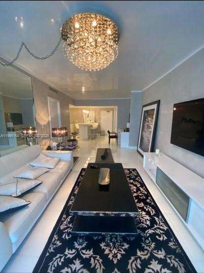 Roney Palace Unit #1507 | Picture 3