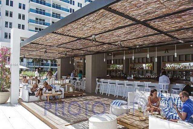 Roney Palace Unit #1507 | Picture 28