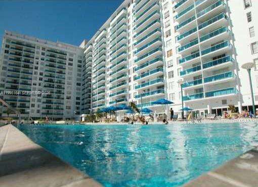 Roney Palace Unit #1507 | Picture 46