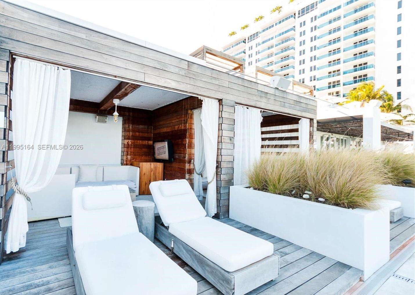 Roney Palace Unit #1507 | Picture 47