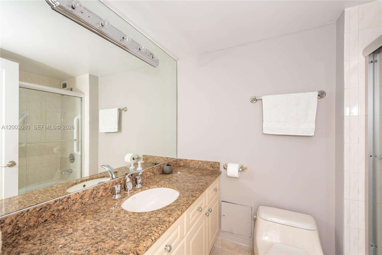 Roney Palace Unit #1009 | Picture 26