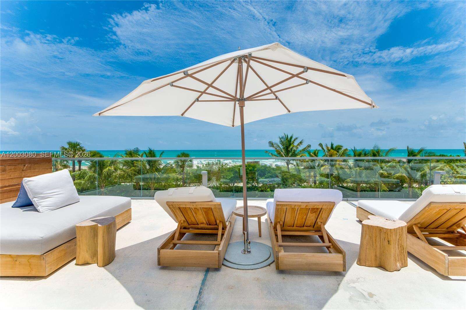 Roney Palace Unit #1009 | Picture 33