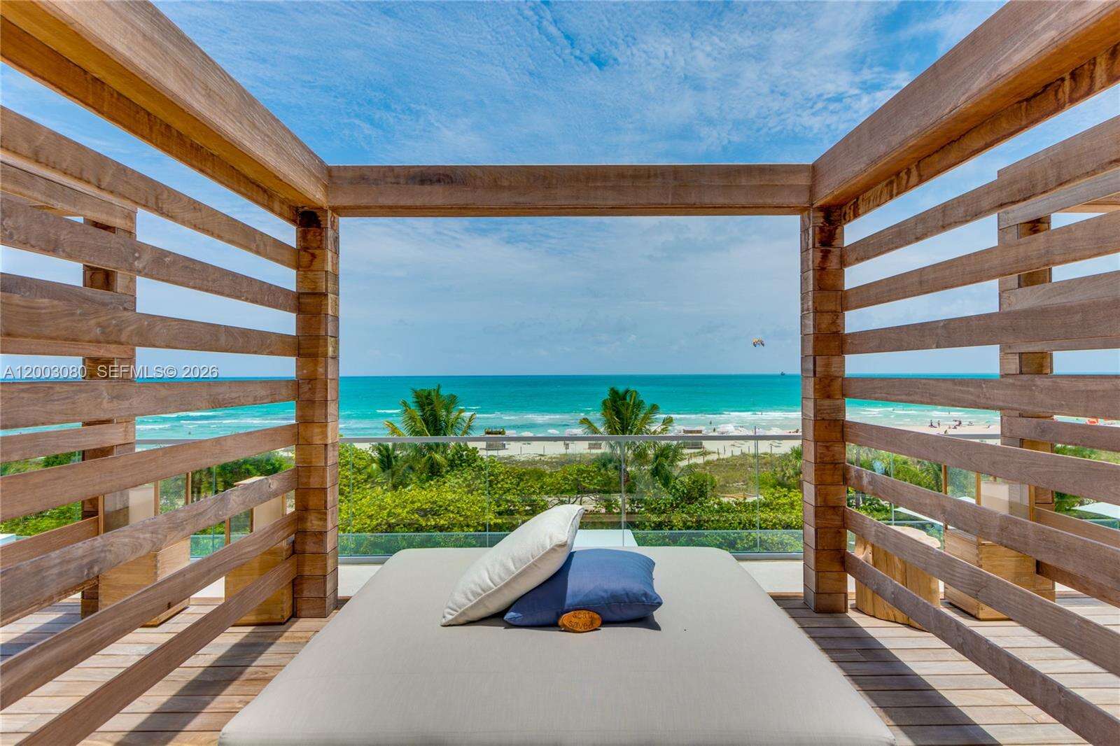 Roney Palace Unit #1009 | Picture 38