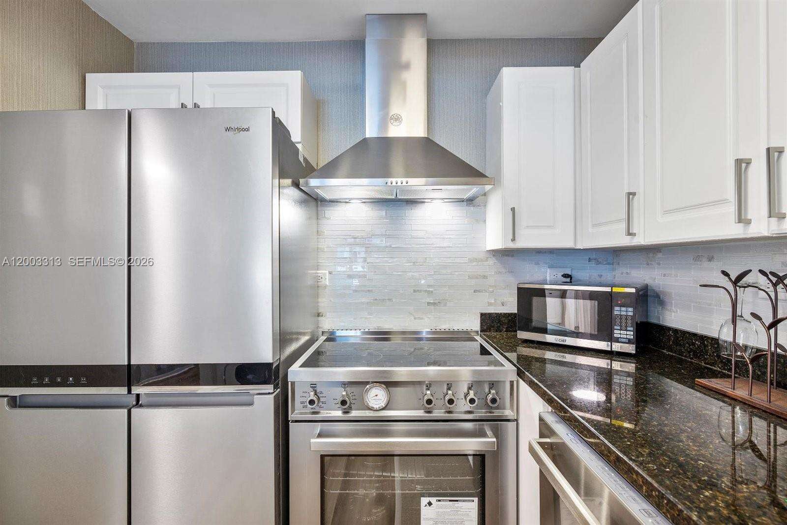 Roney Palace Unit #421 | Picture 15