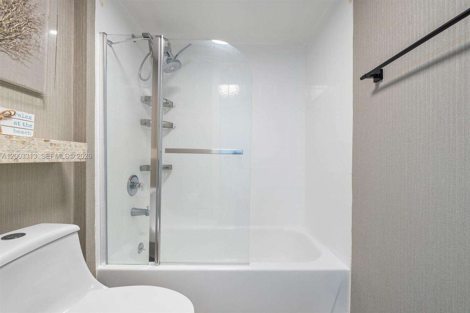 Roney Palace Unit #421 | Picture 18