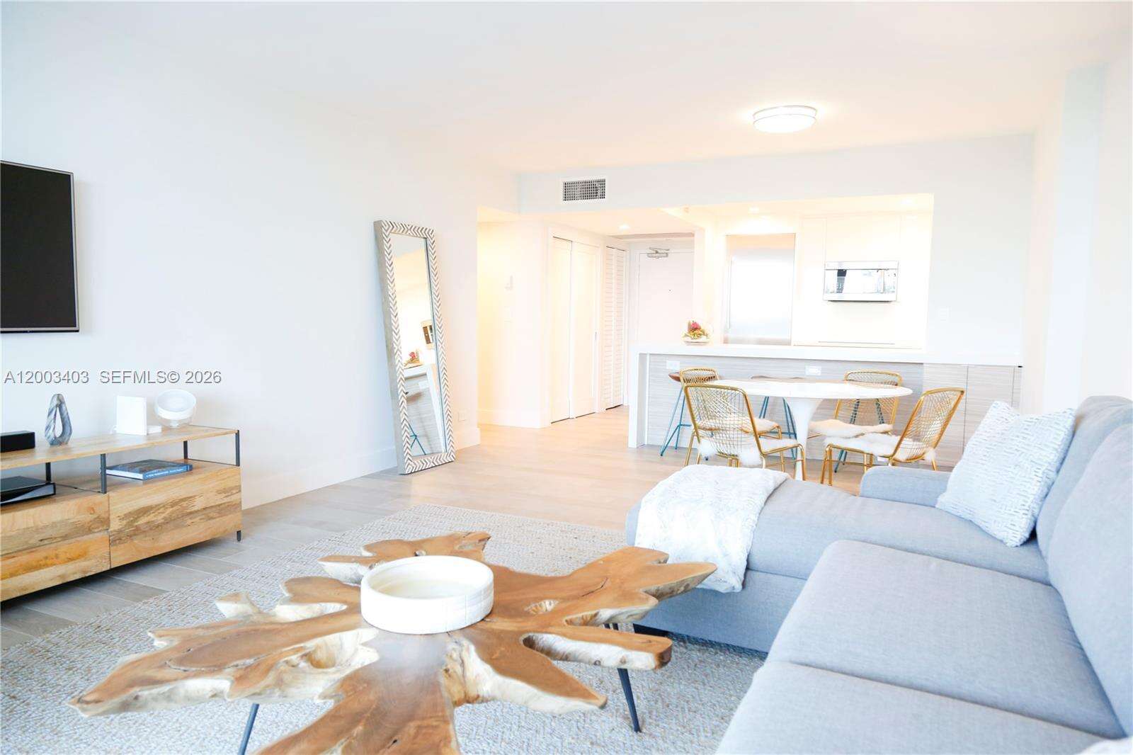 Roney Palace Unit #334 | Picture 6