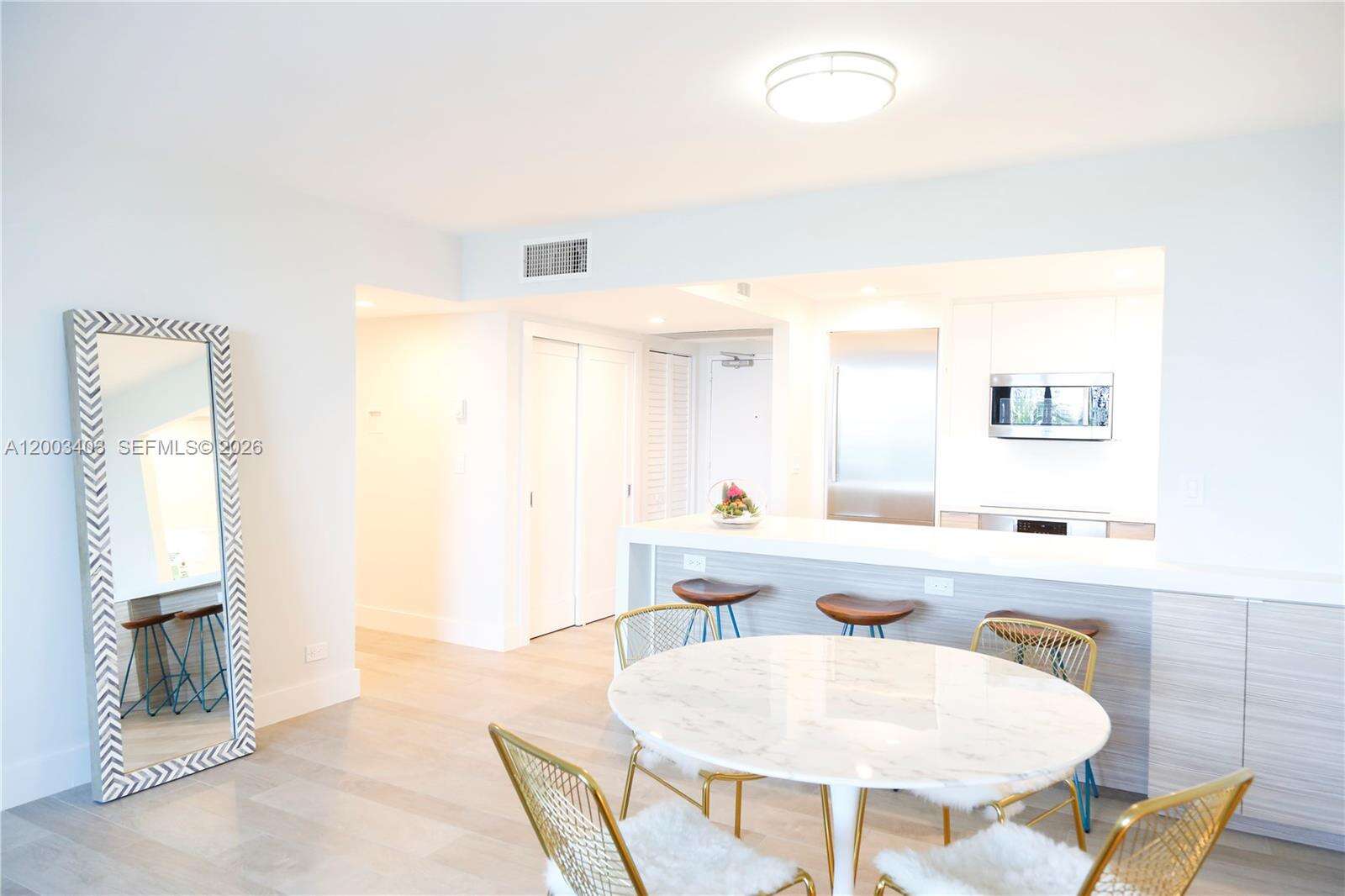 Roney Palace Unit #334 | Picture 8