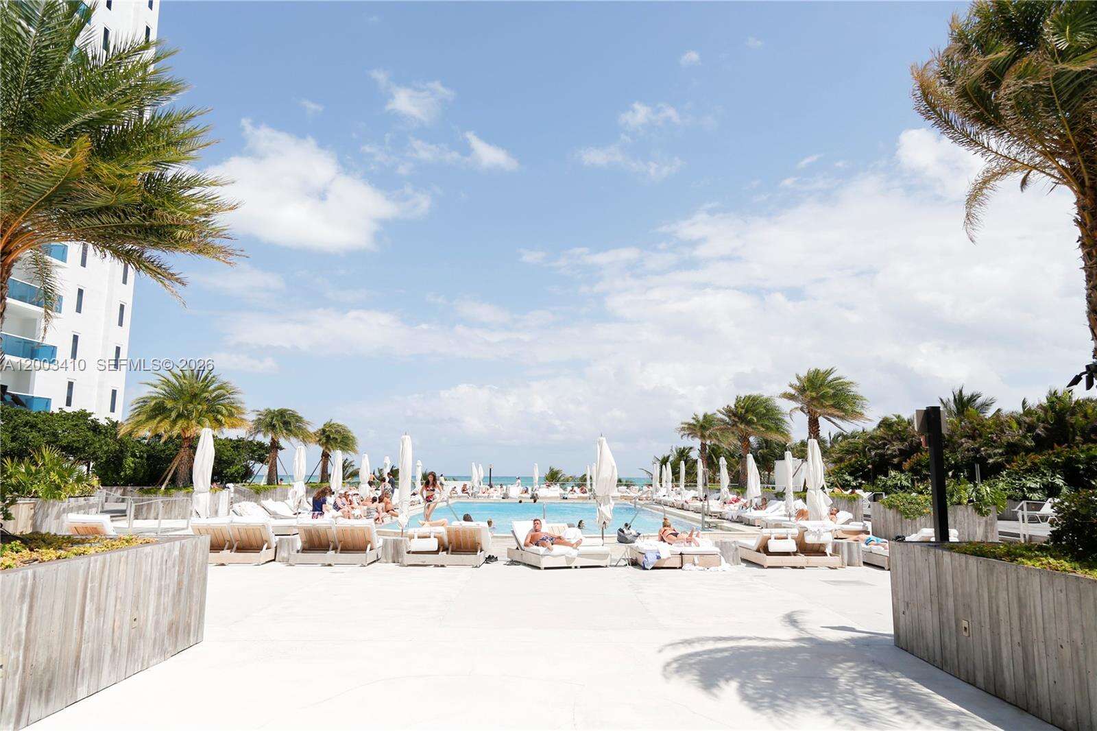 Roney Palace Unit #335 | Picture 2