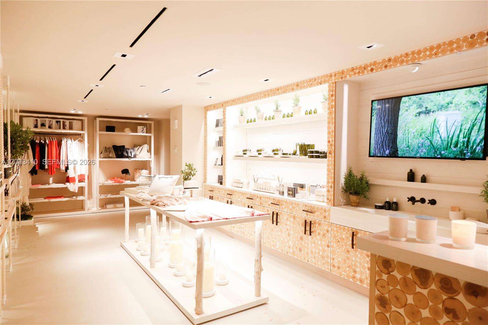 Roney Palace Unit #335 | Picture 20