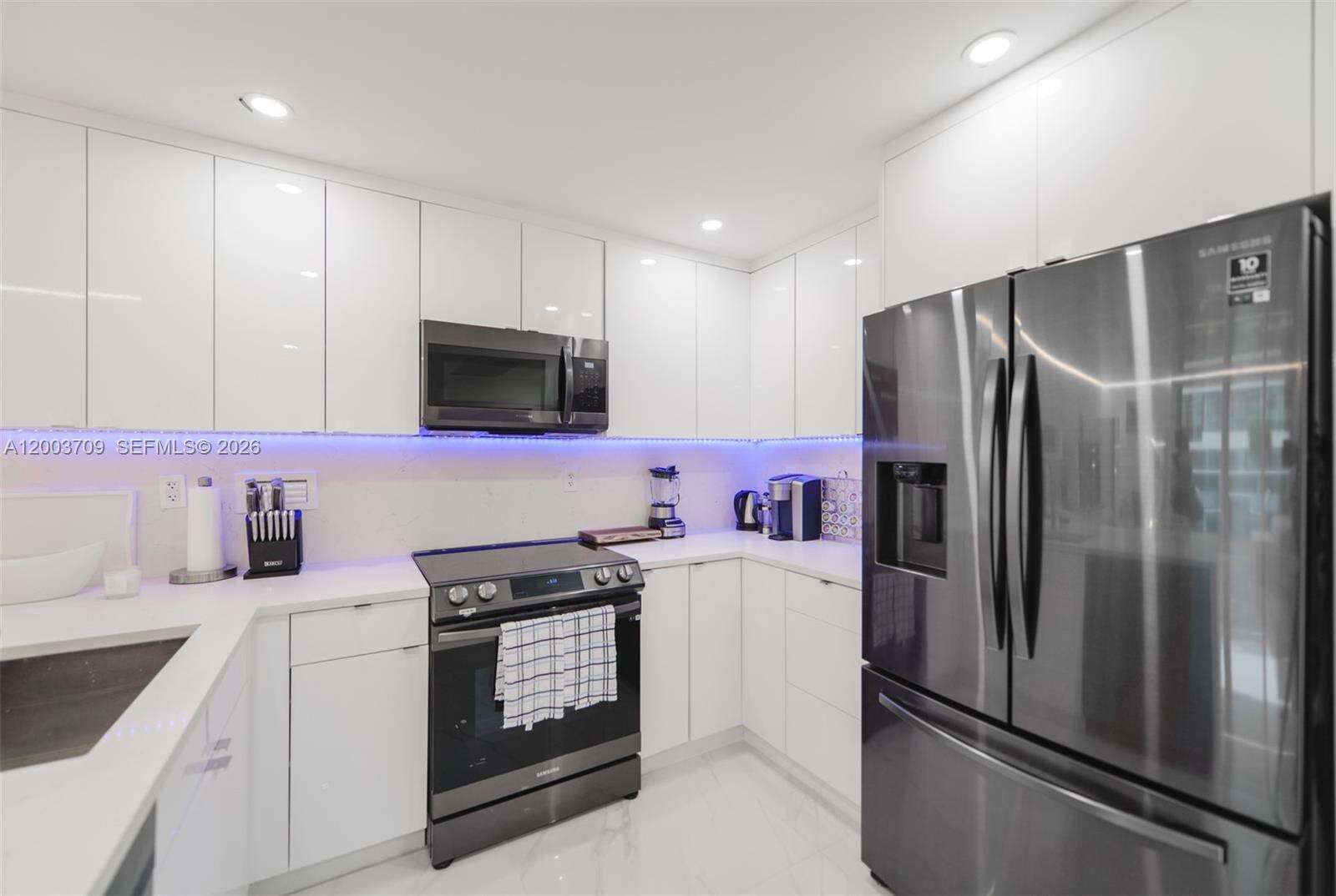 Roney Palace Unit #529 | Picture 16