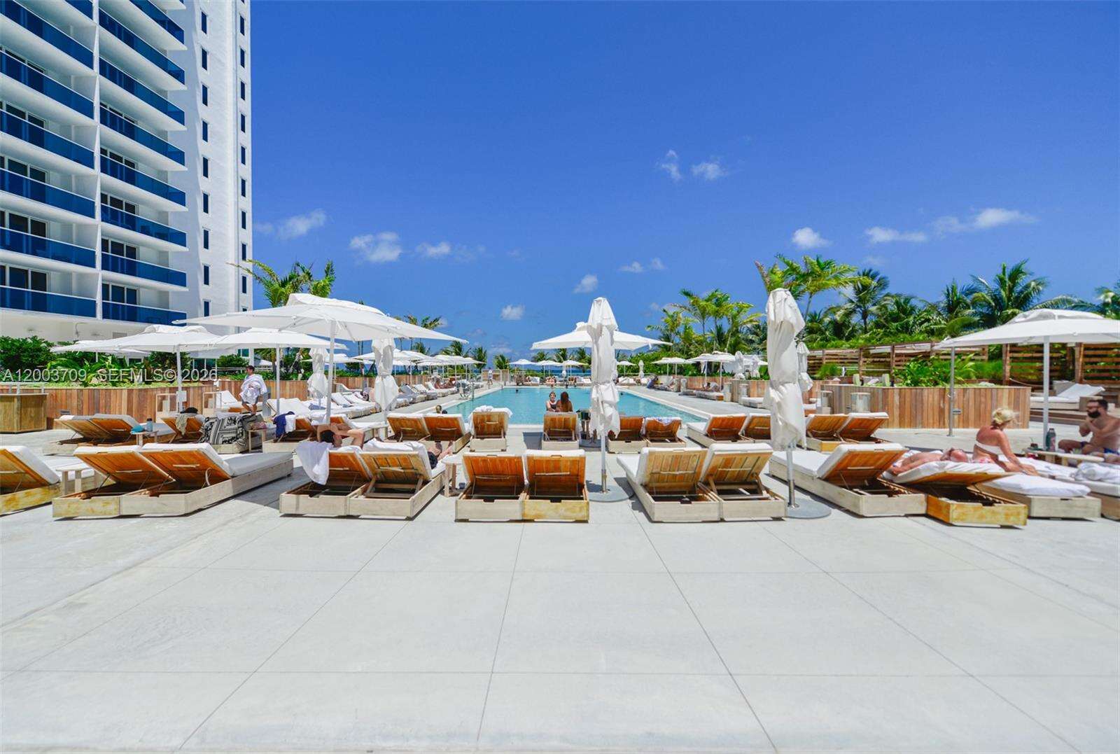 Roney Palace Unit #529 | Picture 28