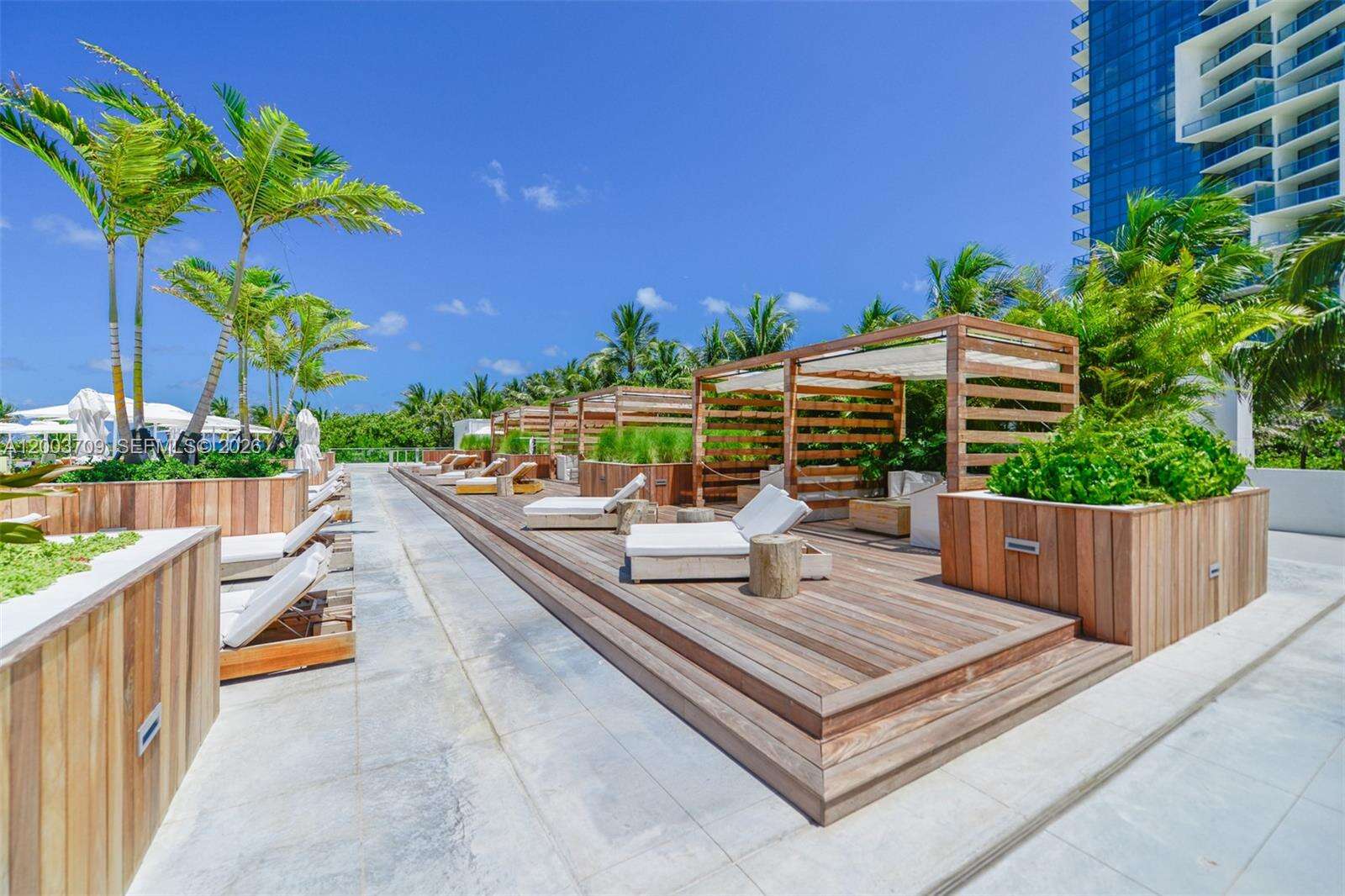 Roney Palace Unit #529 | Picture 29