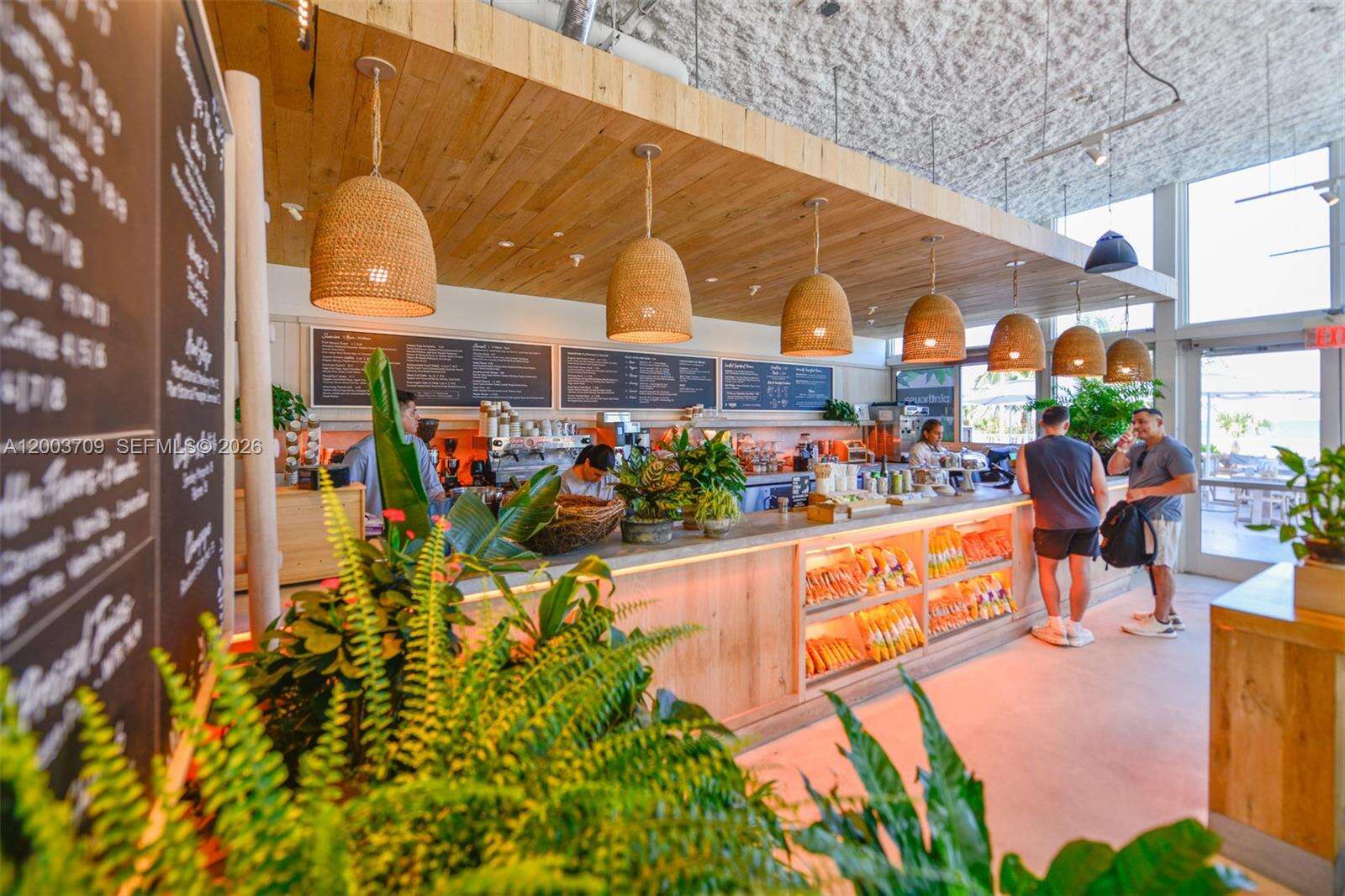 Roney Palace Unit #529 | Picture 34