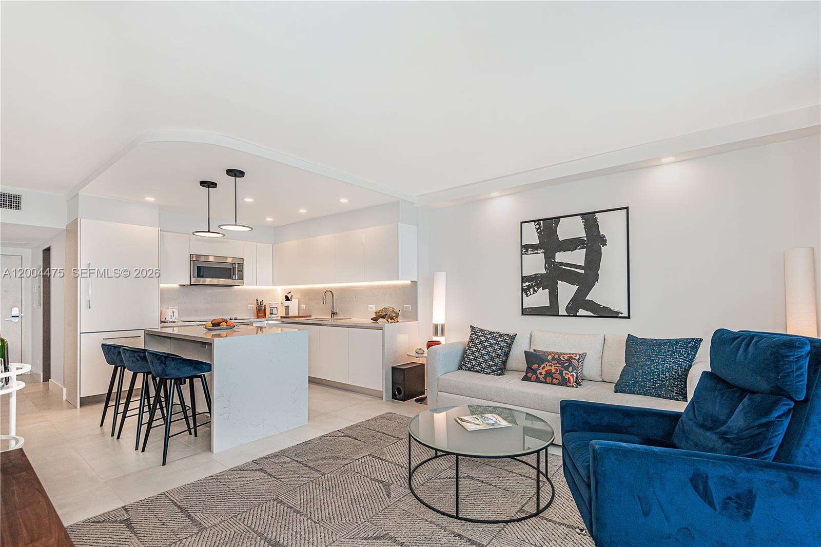 Roney Palace Unit #1440 | Picture 8