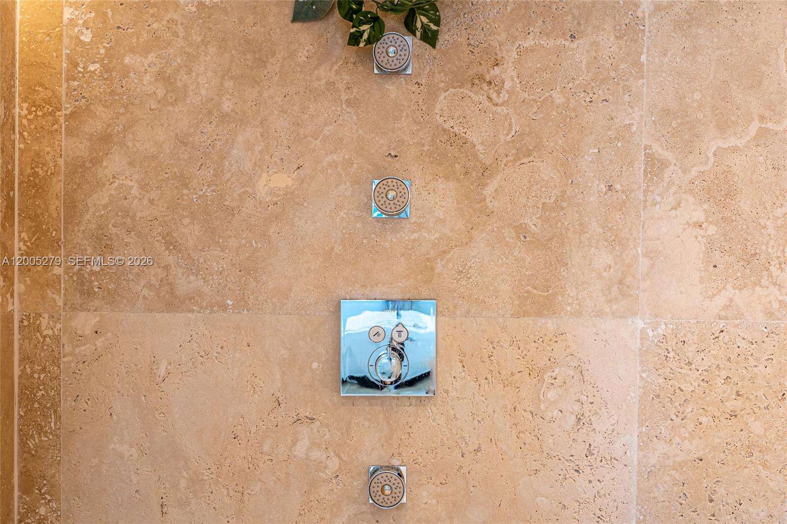 Roney Palace Unit #1011-1012 | Picture 22