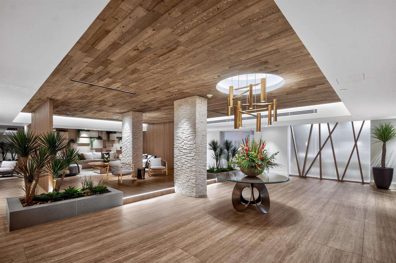 Roney Palace Unit #Ph14 | Picture 37