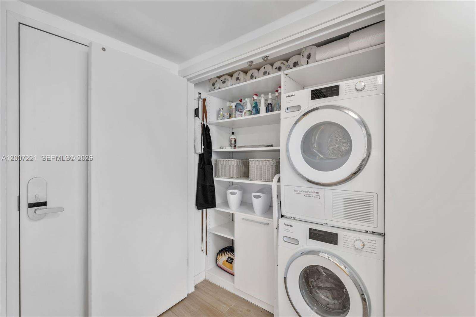 Roney Palace Unit #902 | Picture 12