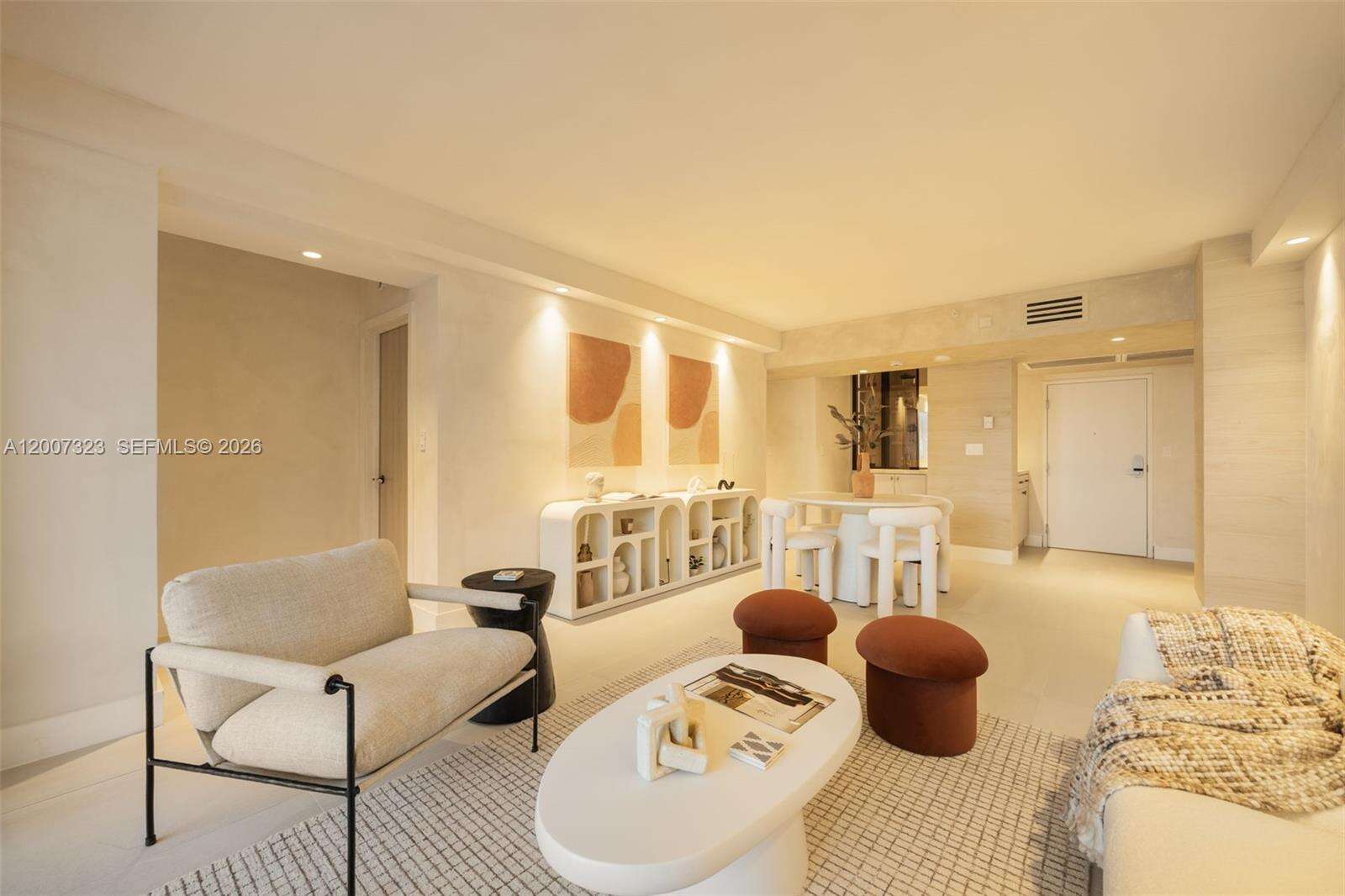 Roney Palace Unit #526 | Picture 7