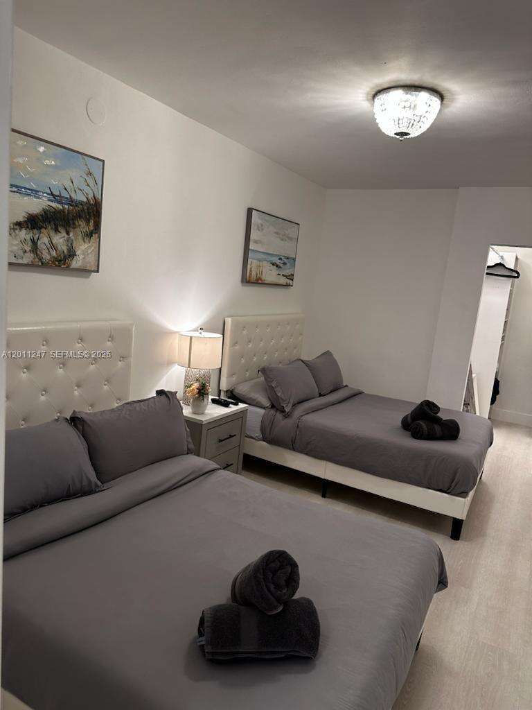 Roney Palace Unit #632 | Picture 8