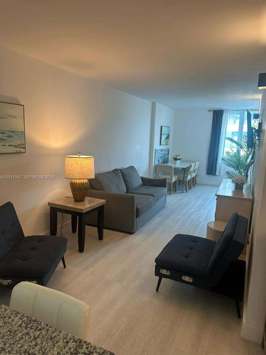 Roney Palace Unit #632 | Picture 10