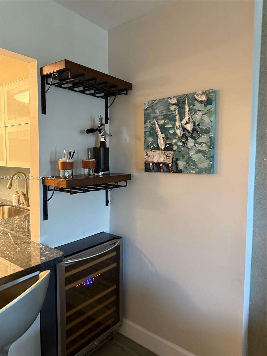 Roney Palace Unit #528 | Picture 13