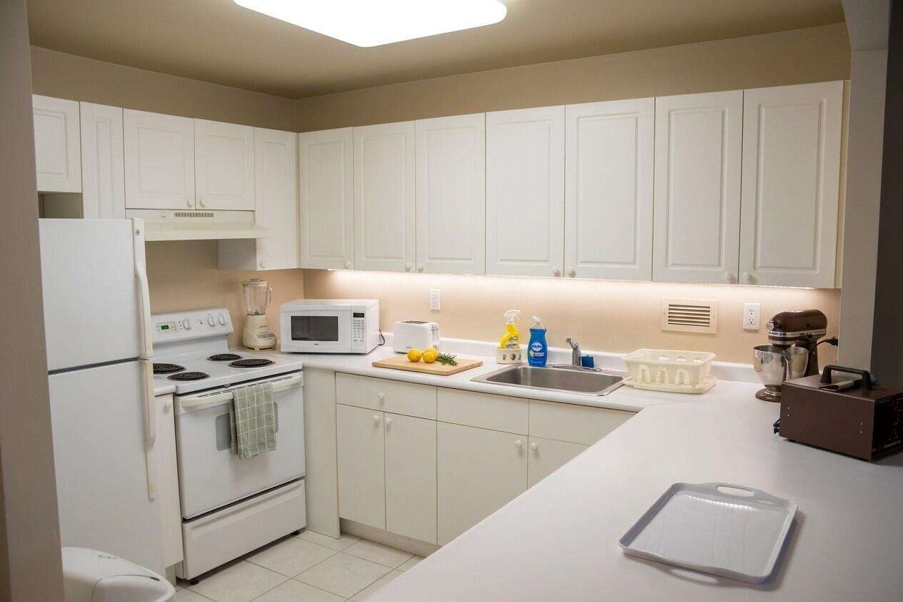 Roney Palace Unit #336 | Picture 2