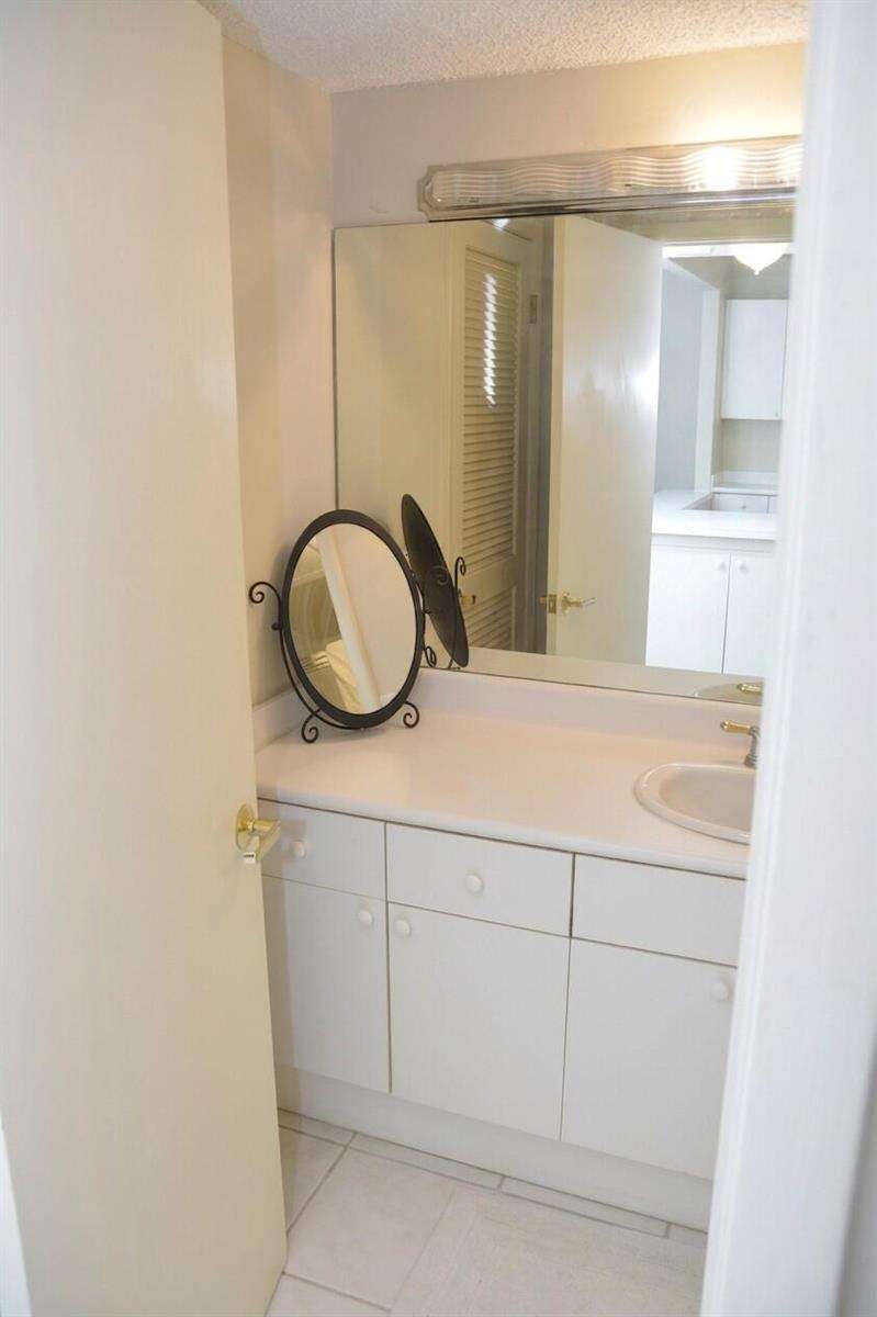 Roney Palace Unit #336 | Picture 5