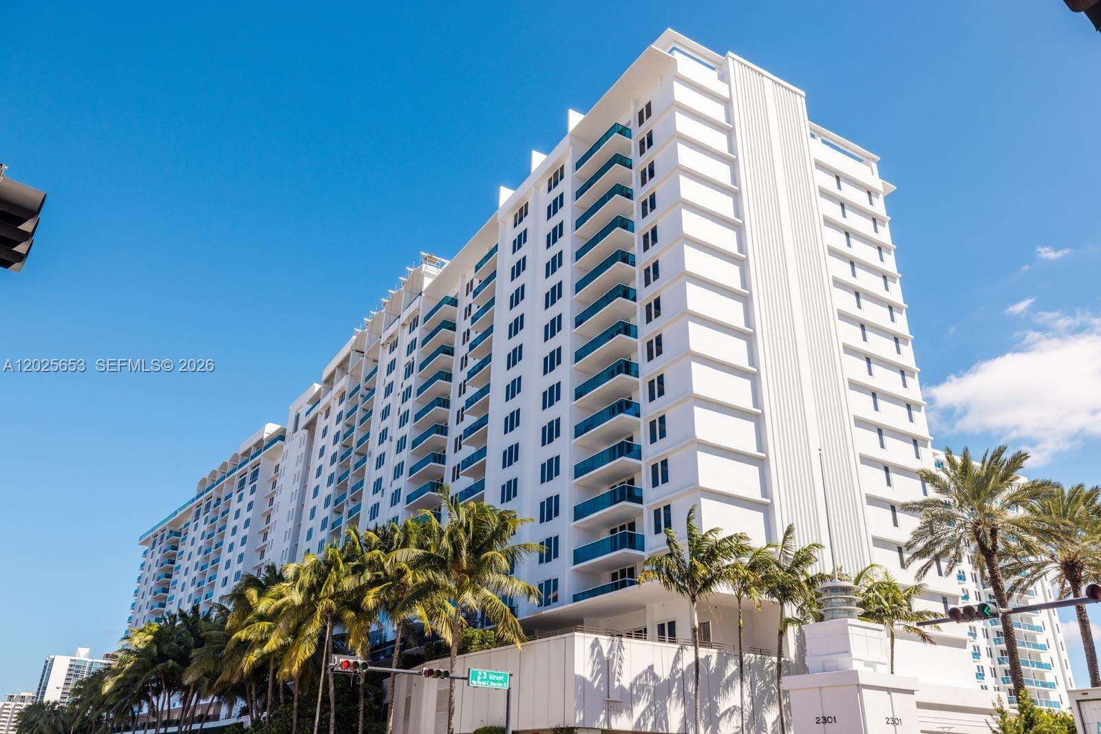 Roney Palace Unit #519 | Picture 19