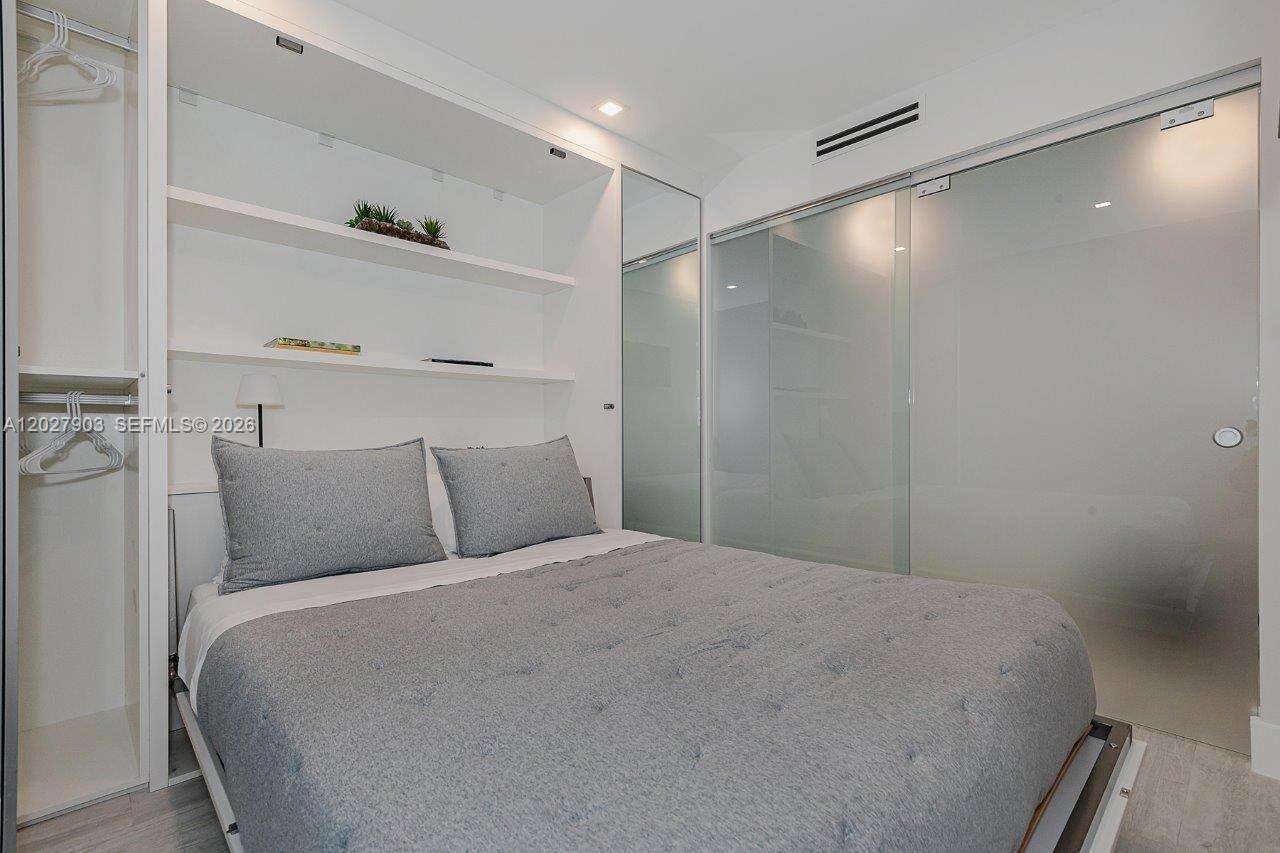 Roney Palace Unit #739 | Picture 20