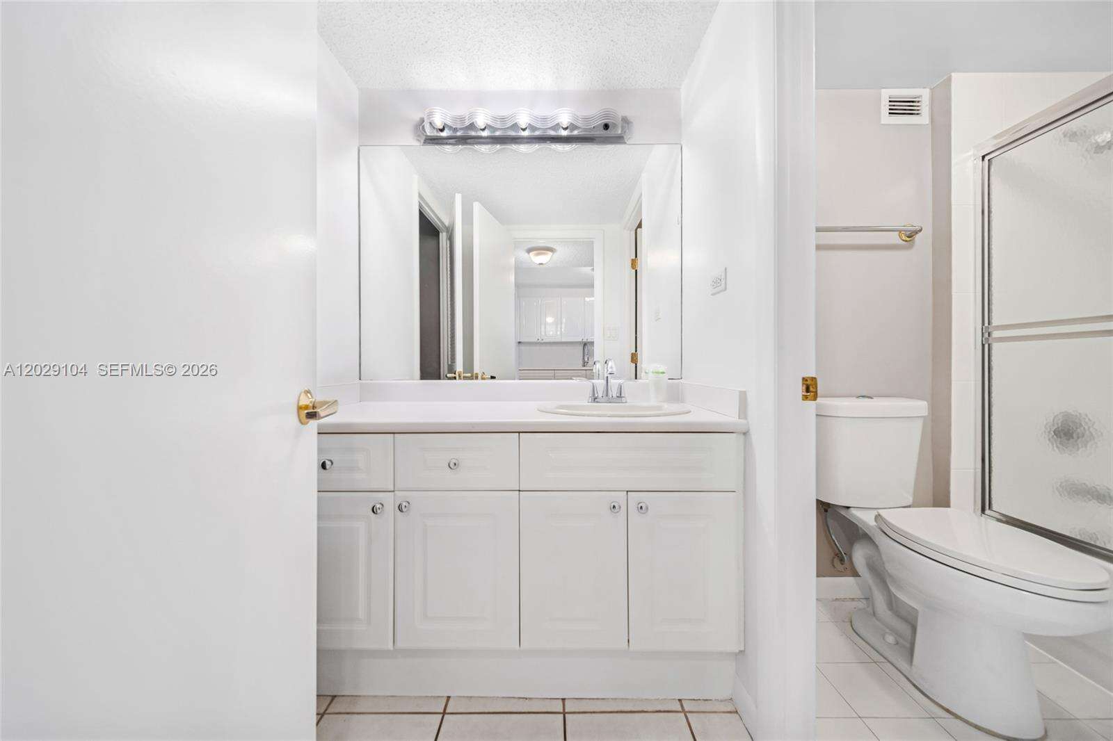 Roney Palace Unit #1030 | Picture 20