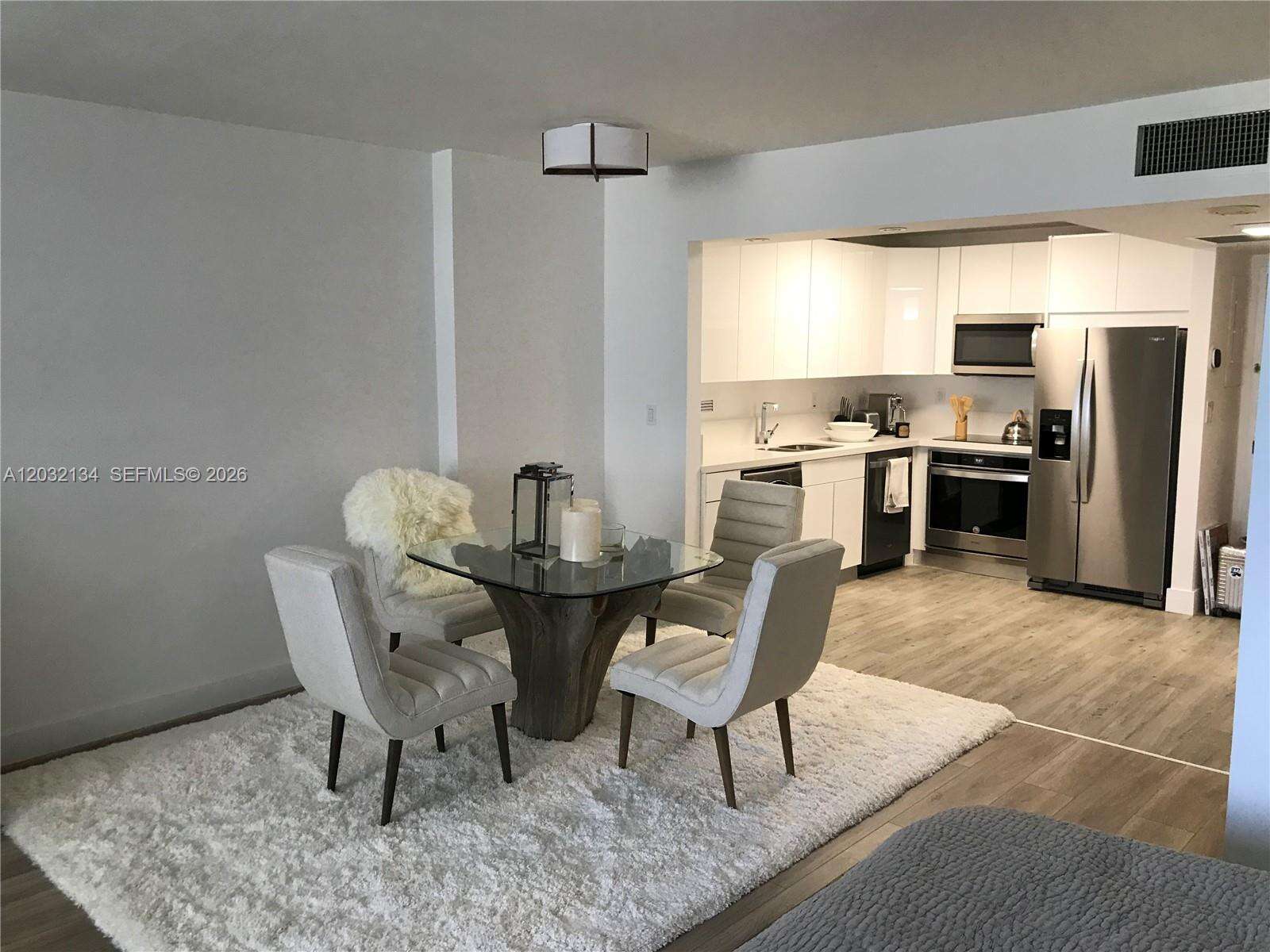 Roney Palace Unit #843 | Picture 13