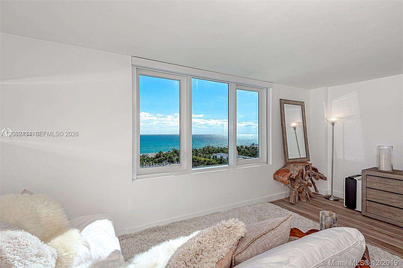 Roney Palace Unit #843 | Picture 6