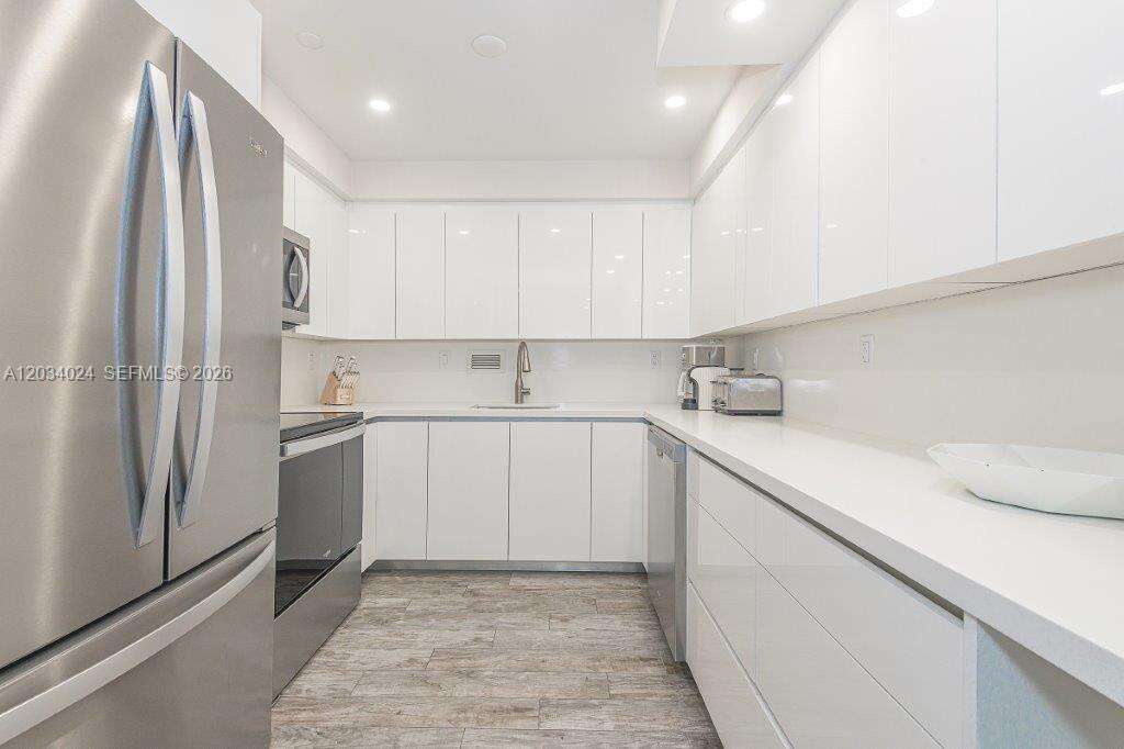Roney Palace Unit #926 | Picture 13