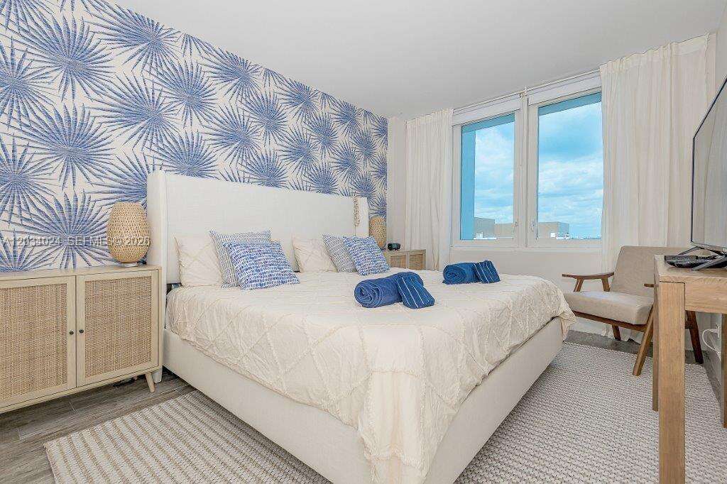 Roney Palace Unit #926 | Picture 16