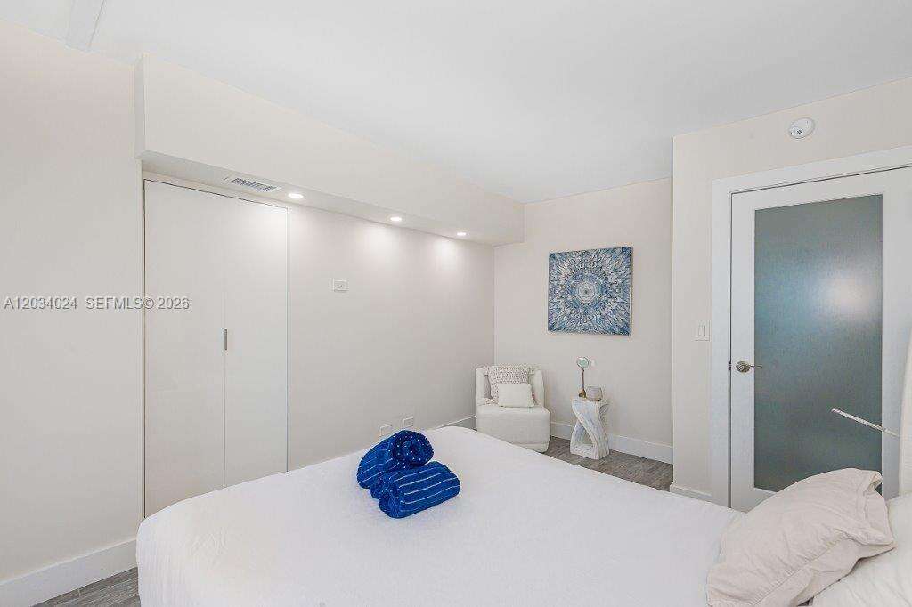 Roney Palace Unit #926 | Picture 24