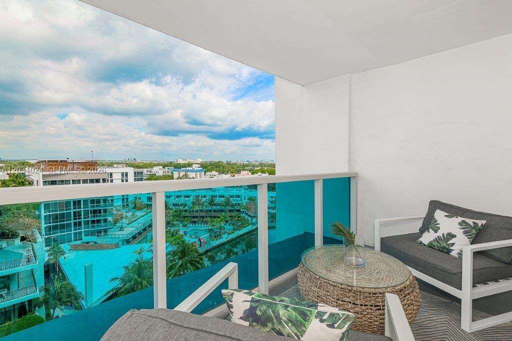 Roney Palace Unit #926 | Picture 31