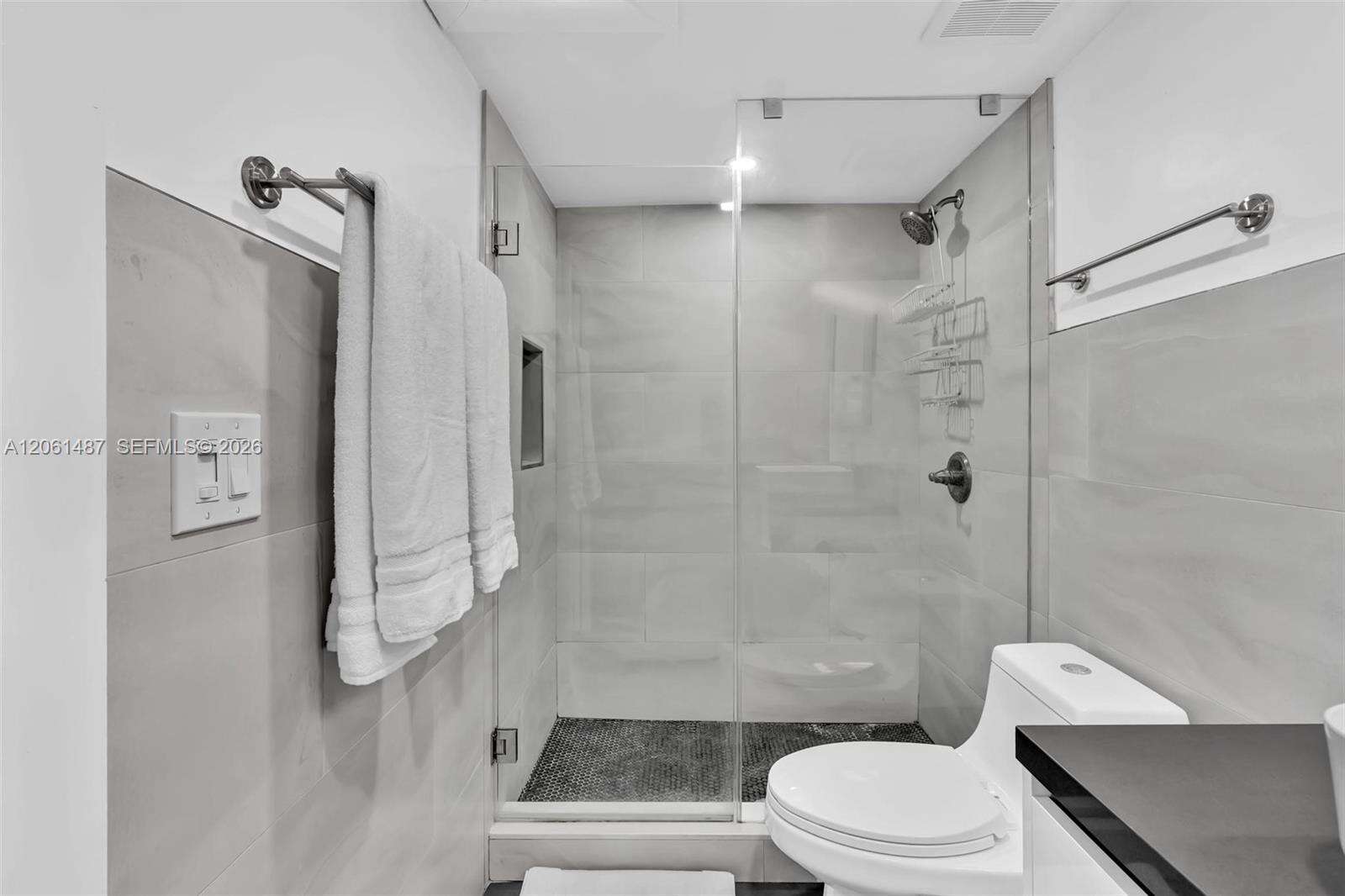 Roney Palace Unit #1543 | Picture 10