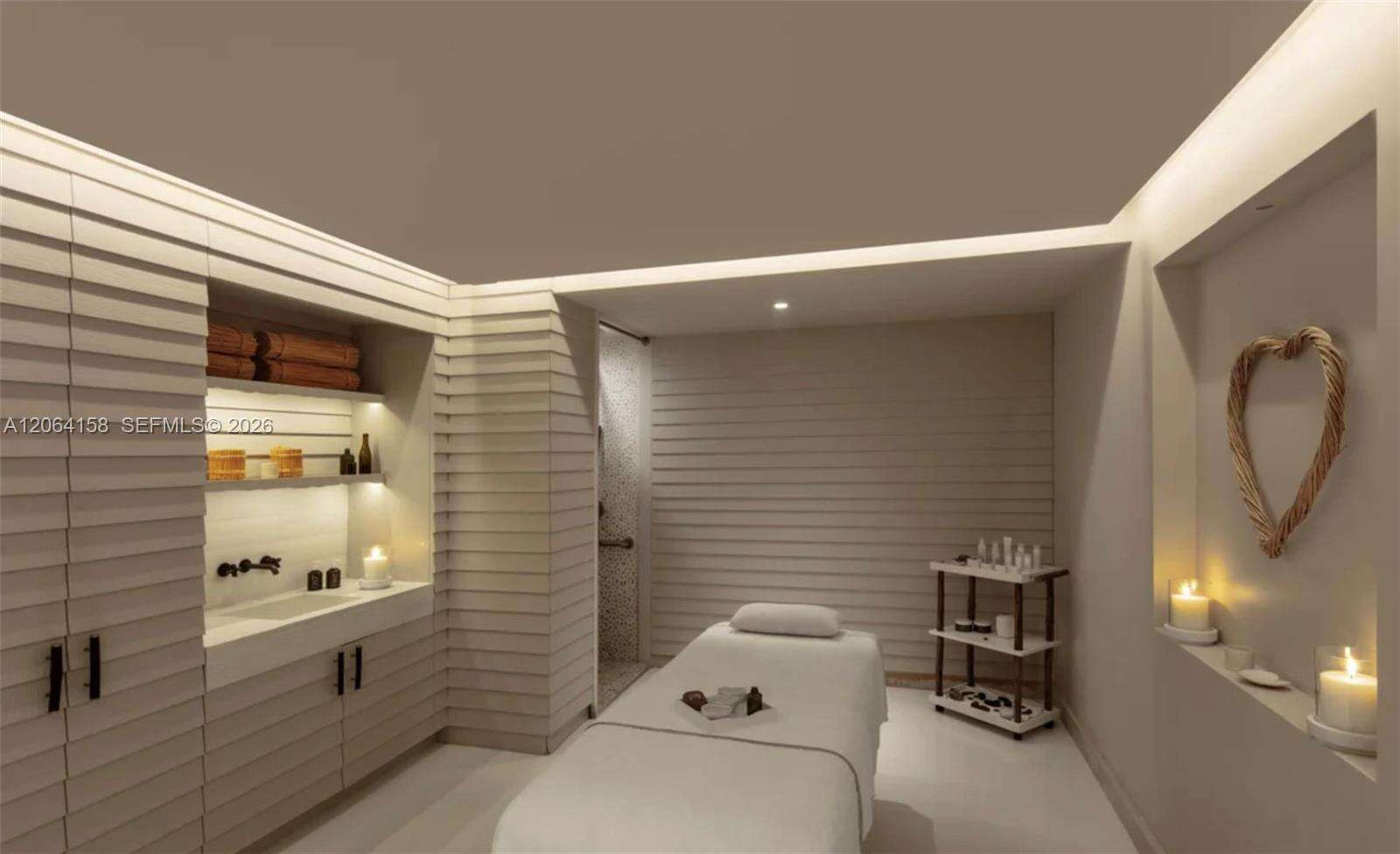 Roney Palace Unit #1633 | Picture 15